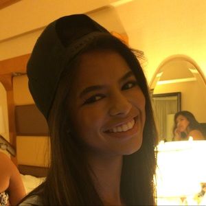 Meet your Posher, Briana